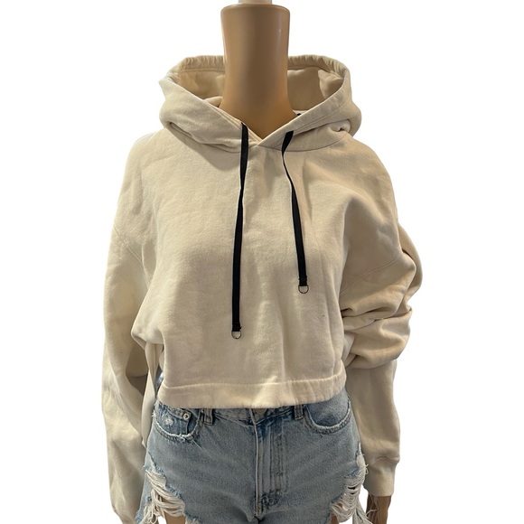 Thick and cozy cropped hoody 🩷 - Picture 8 of 9